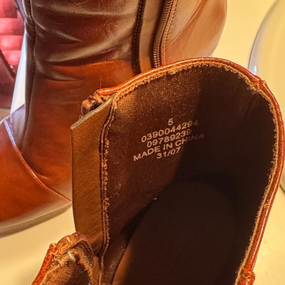 ASOS Rhona Platform Boot - Picture 7 of 7